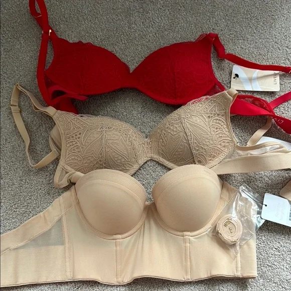 Lively bras. Set of 3. 32A. NWT - Picture 2 of 2